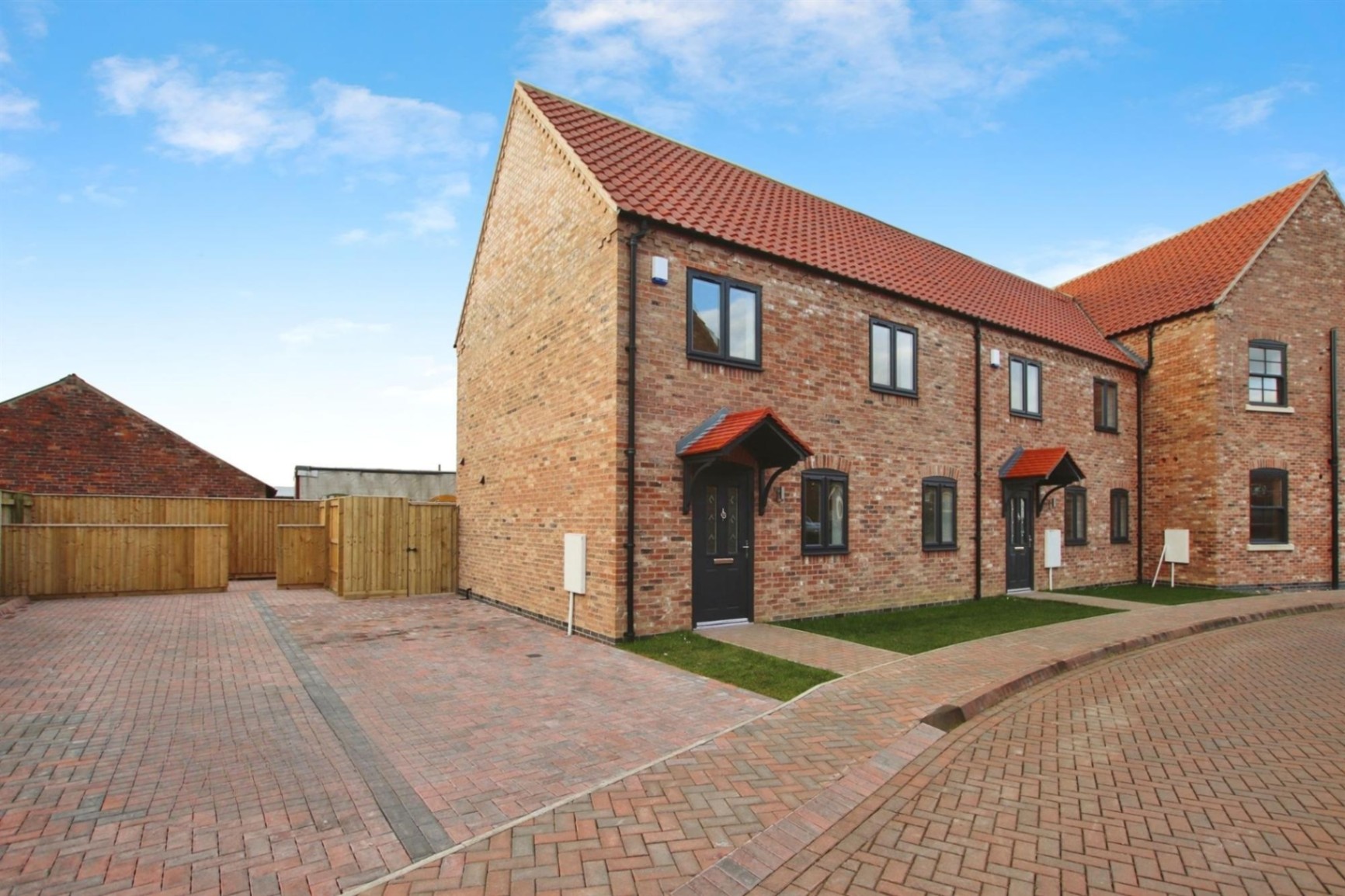 Neareys Close, Waddington